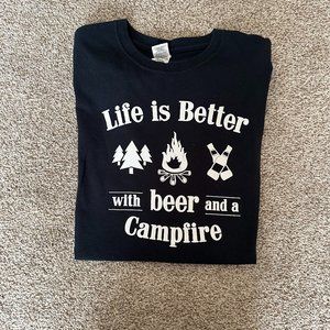 BLACK "LIFE IS BETTER WITH BEER & CAMPFIRE" SHORT SLEEVE TEE SHIRT SIZE XL #595